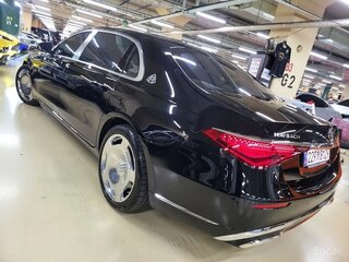 2022 Mercedes-Benz Maybach S-Класс 580 II (Z223), чёрный, 20500152 рублей, вид 3