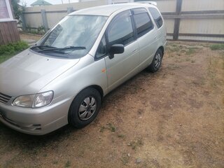 1997 Toyota Corolla Spacio I, серебристый, 490000 рублей, вид 2