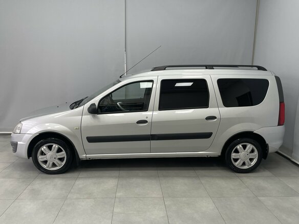 2013 Lada (ВАЗ) Largus I, серебристый, 570000 рублей - вид 6