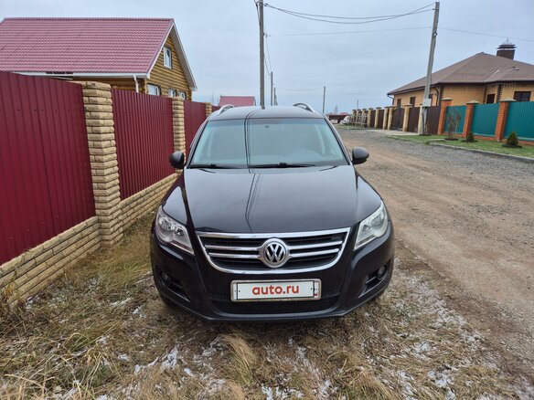 2009 Volkswagen Tiguan I, чёрный, 1200000 рублей - вид 1