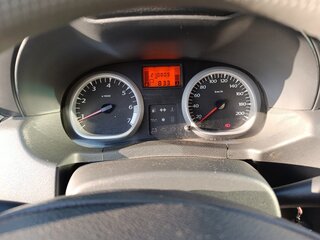 2013 Renault Duster I, коричневый, 900000 рублей, вид 3