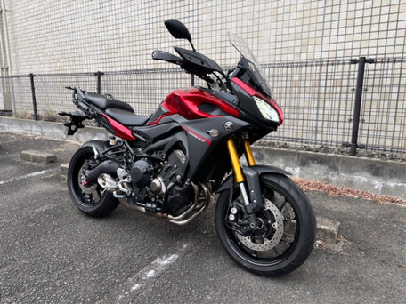 2016 Yamaha MT-09 Tracer (FJ-09), красный, 800000 рублей, вид 2
