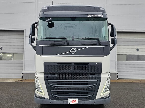 2023 Volvo FH, белый, 12000000 рублей - вид 1