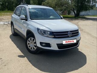 2014 Volkswagen Tiguan I Рестайлинг, белый, 1080000 рублей, вид 3