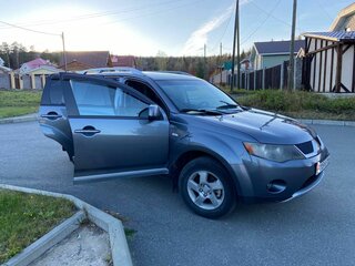 2008 Mitsubishi Outlander II, серый, 900000 рублей, вид 2