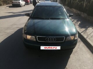 1996 Audi A4 I (B5), зелёный, 390000 рублей, вид 1