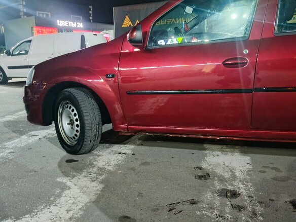 2013 Renault Logan I Рестайлинг, красный, 280000 рублей - вид 3