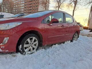 2009 Peugeot 308 I, красный, 730000 рублей, вид 1