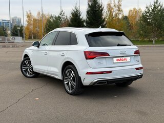 2022 Audi Q5 40 TDI II (FY) Рестайлинг, белый, 5380000 рублей, вид 4