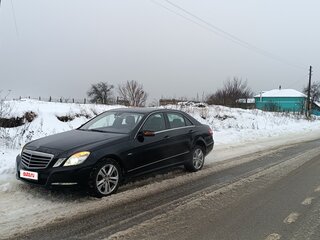 2010 Mercedes-Benz E-Класс 250 5G-Tronic IV (W212, S212, C207), чёрный, 1630000 рублей, вид 3