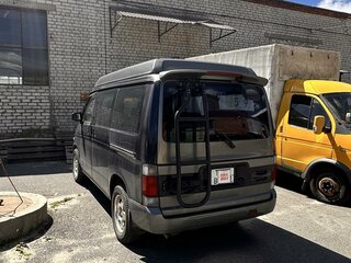 1998 Mazda Bongo Friendee I, серый, 649000 рублей, вид 3