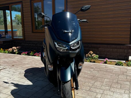 2023 Yamaha NMAX, чёрный, 435000 рублей, вид 1