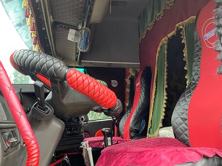 1998 Volvo FH, зелёный, 2000000 рублей, вид 5