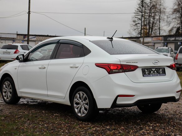 2017 Hyundai Solaris II, белый, 1095000 рублей - вид 6