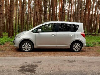 2007 Toyota Ractis I, серебристый, 750000 рублей, вид 2