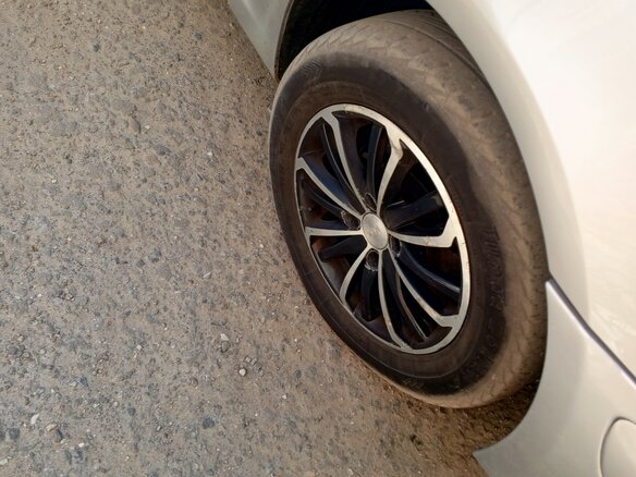 2001 Peugeot 307 I, серебристый, 300000 рублей - вид 10