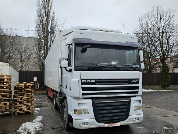 2001 Schmitz Cargobull SKO, белый, 5900000 рублей - вид 1