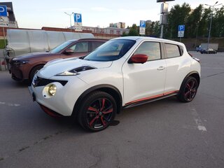 2018 Nissan Juke I Рестайлинг, белый, 1490000 рублей, вид 1