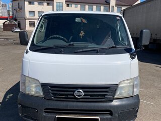 2002 Nissan Caravan IV (E25), белый, 950000 рублей, вид 2