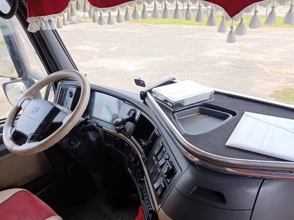 2006 Volvo FH, красный, 1800000 рублей - вид 7