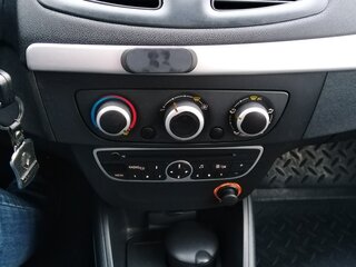 2012 Renault Fluence I, серебристый, 599000 рублей, вид 4