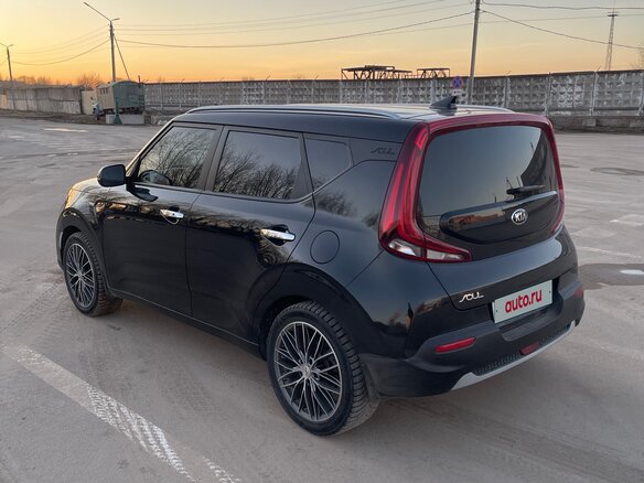 2019 Kia Soul III, чёрный, 1820000 рублей - вид 5