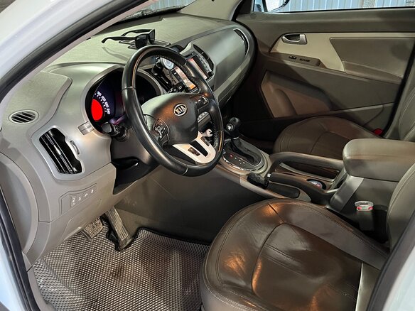 2011 Kia Sportage III, белый, 1370000 рублей - вид 6