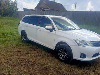 2013 Toyota Corolla Fielder XI (E160, E170, E180), белый, 1250000 рублей, вид 3