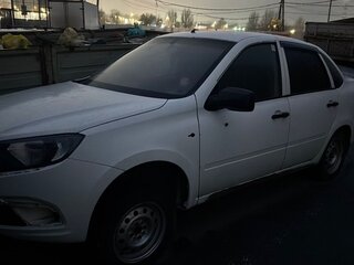 2015 Lada (ВАЗ) Granta I, белый, 250000 рублей, вид 3