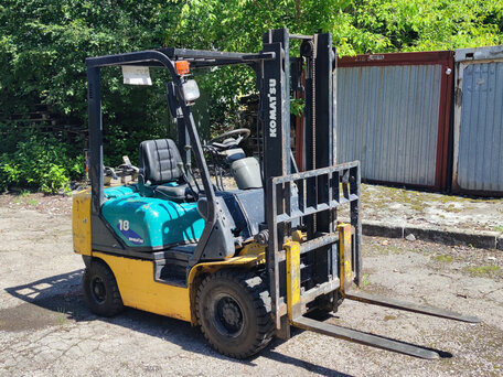2004 Komatsu FG, жёлтый, 720000 рублей, вид 1
