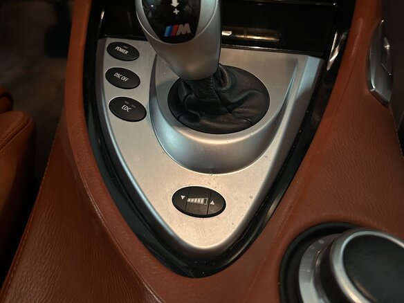 2008 BMW M6 II (E63/E64), чёрный, 6900000 рублей - вид 12