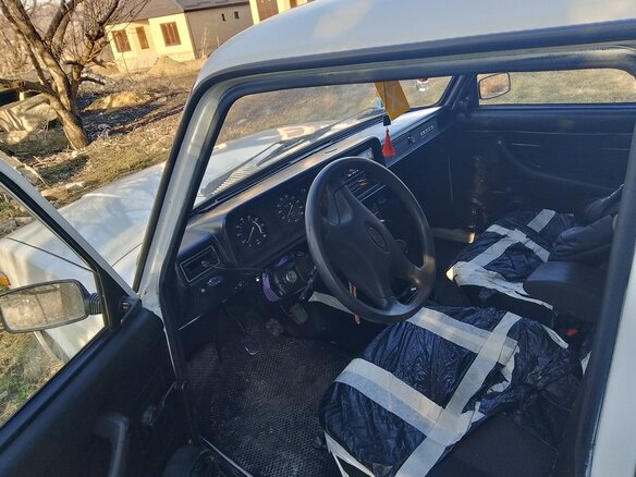 2007 Lada (ВАЗ) 2107, белый, 220000 рублей - вид 13
