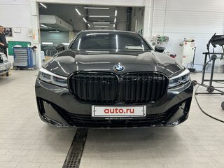 2022 BMW 7 серии 730d xDrive VI (G11/G12) Рестайлинг, серый, 9500000 рублей, вид 2