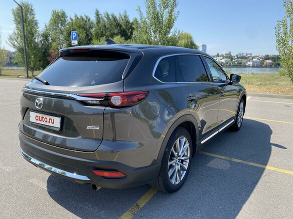 2018 Mazda CX-9 II, коричневый, 3900000 рублей - вид 2