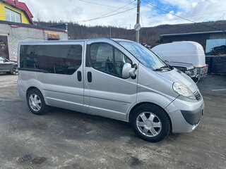 2009 Opel Vivaro A Рестайлинг, серебристый, 1590000 рублей, вид 3