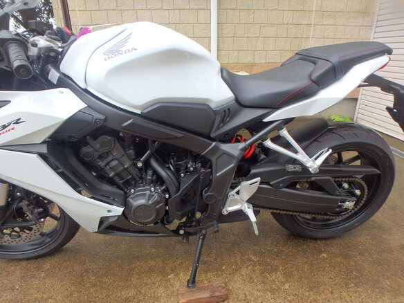 2023 Honda CBR 650R, белый, 1150000 рублей - вид 11