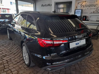2022 Audi A4 35 TFSI V (B9) Рестайлинг, чёрный, 2749420 рублей, вид 3