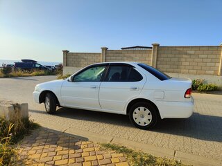 2003 Nissan Sunny B15, белый, 400000 рублей, вид 5