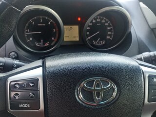 2014 Toyota Land Cruiser Prado 150 Series Рестайлинг 1, белый, 3250000 рублей, вид 5