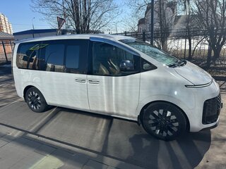 2021 Hyundai Staria I, белый, 4500000 рублей, вид 3