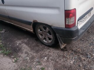 2010 Peugeot Partner II, белый, 300000 рублей, вид 3
