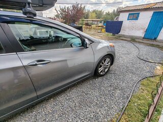 2015 Hyundai Elantra V (MD), серый, 1600000 рублей, вид 4