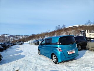 2011 Honda Freed Spike I Рестайлинг, зелёный, 790000 рублей, вид 3