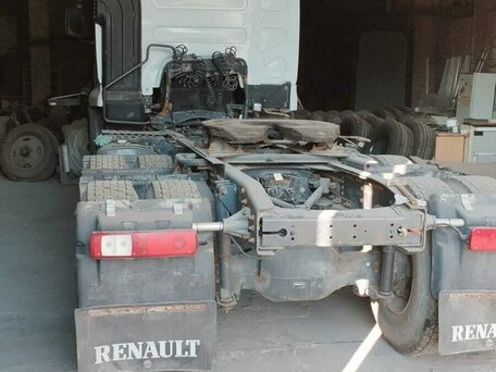 2012 Renault Premium, белый, 3900000 рублей, вид 4