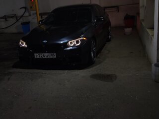 2010 BMW 5 серии 528i VI (F10/F11/F07), серый, 1750000 рублей, вид 3