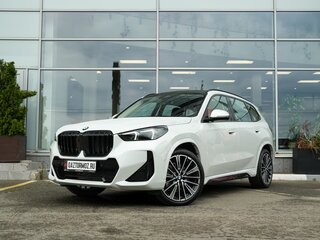 2026 BMW X1 Long 25Li xDrive III (U11/U12), белый, 5699000 рублей, вид 1