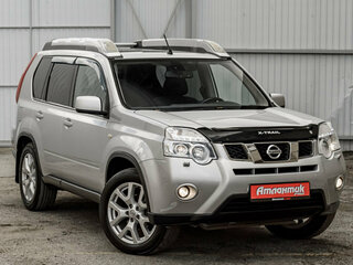 2013 Nissan X-Trail II Рестайлинг, серебристый, 1550000 рублей, вид 3