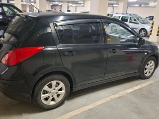 2008 Nissan Tiida I, чёрный, 900000 рублей, вид 3
