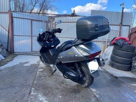 2006 Honda Silver Wing 400, серебристый, 250000 рублей, вид 4