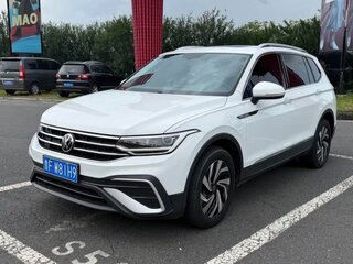 2022 Volkswagen Tiguan L II Рестайлинг (China Market), белый, 2961835 рублей, вид 1